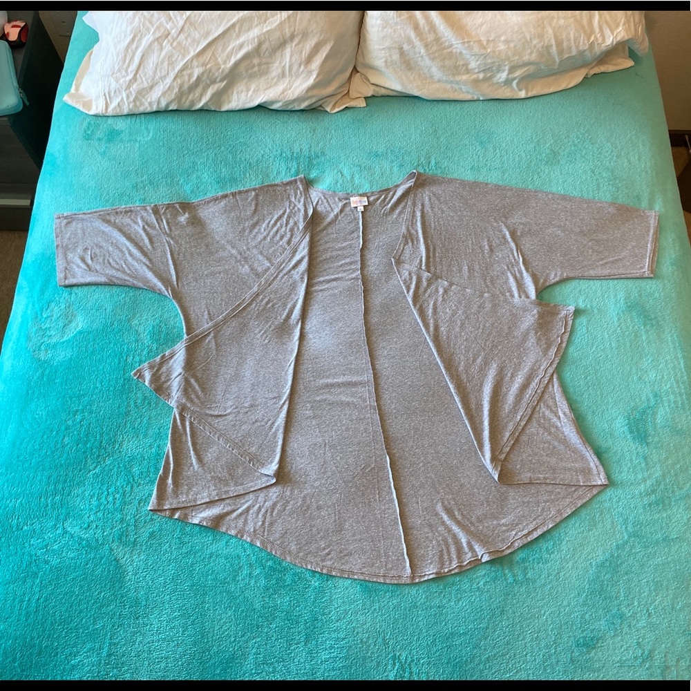 Lularoe L Gray Lindsay Cardigan